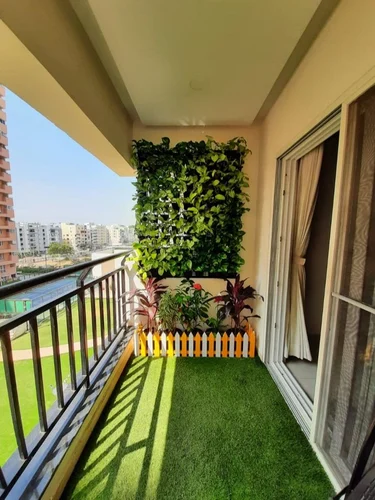 green-wall-vertical-garden-500×500-1.webp